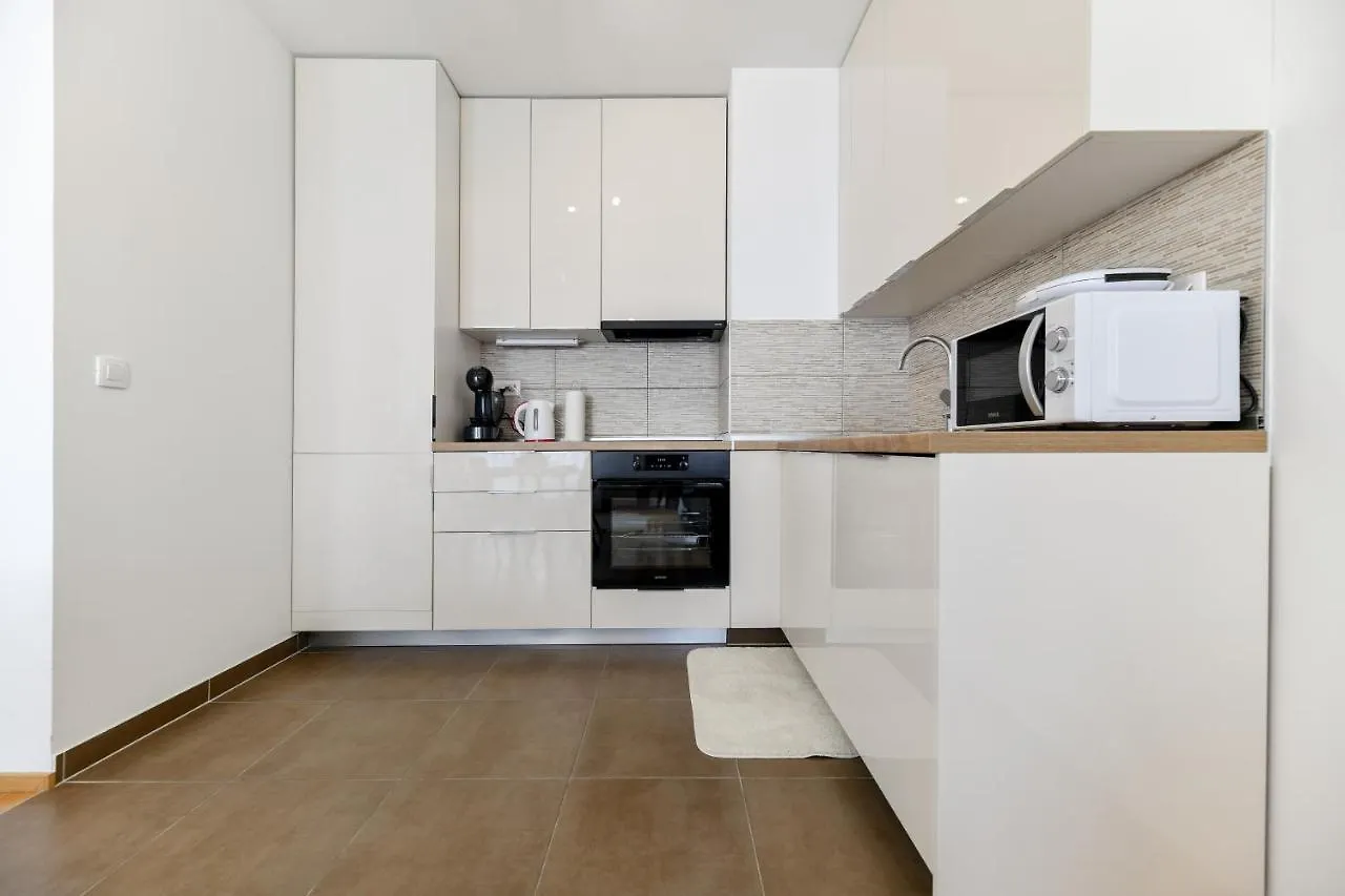 Modern Apartment For 2025' Vacation In Zadar Croatia