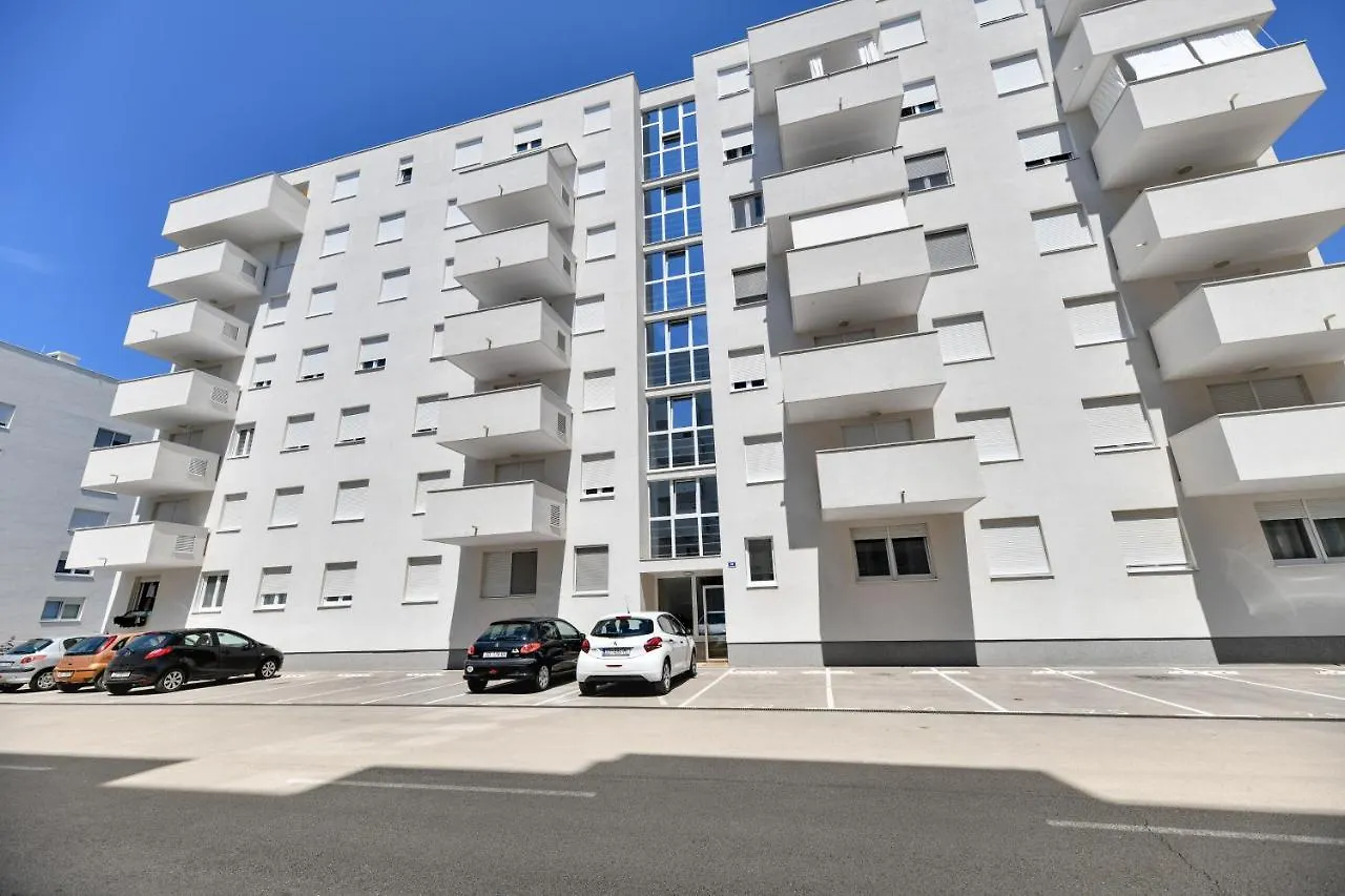 Modern Apartment For 2025' Vacation In Zadar