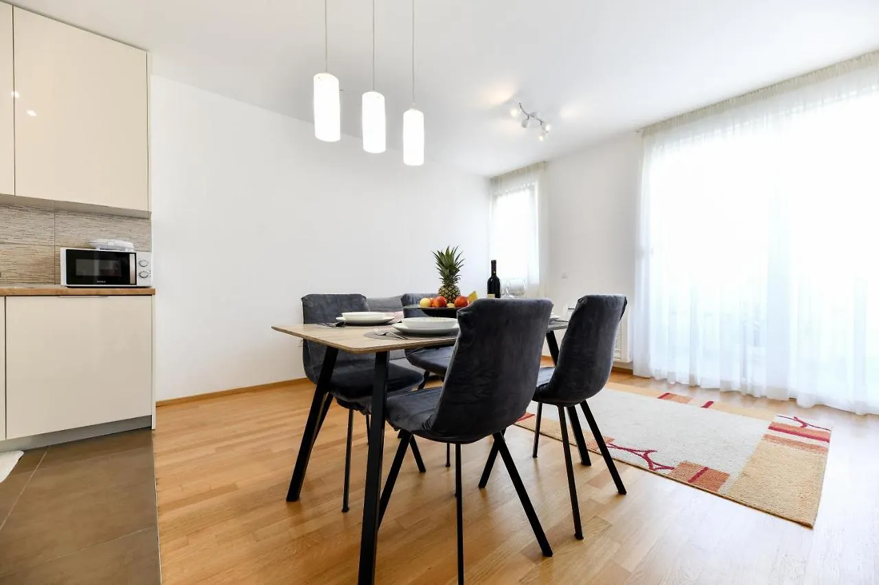 Modern Apartment For 2025' Vacation In ザダル 0*,  クロアチア